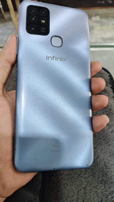 Infinix Hot 10