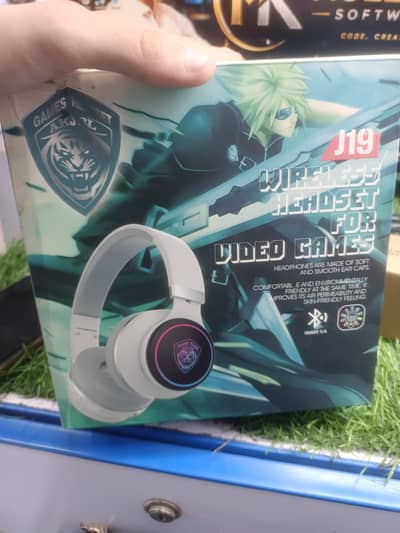 headphones original