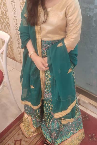 green / golden maxi