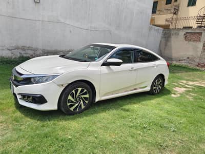 Honda Civic 1.8 Oriel Automatic 2018