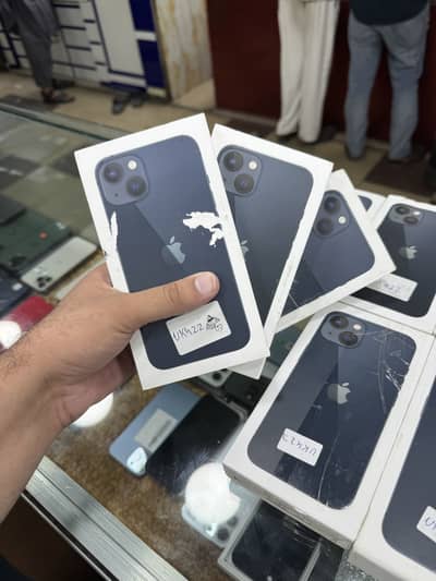 iPhone 13