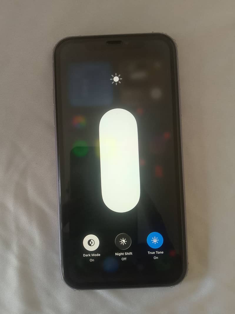 iPhone 11 2