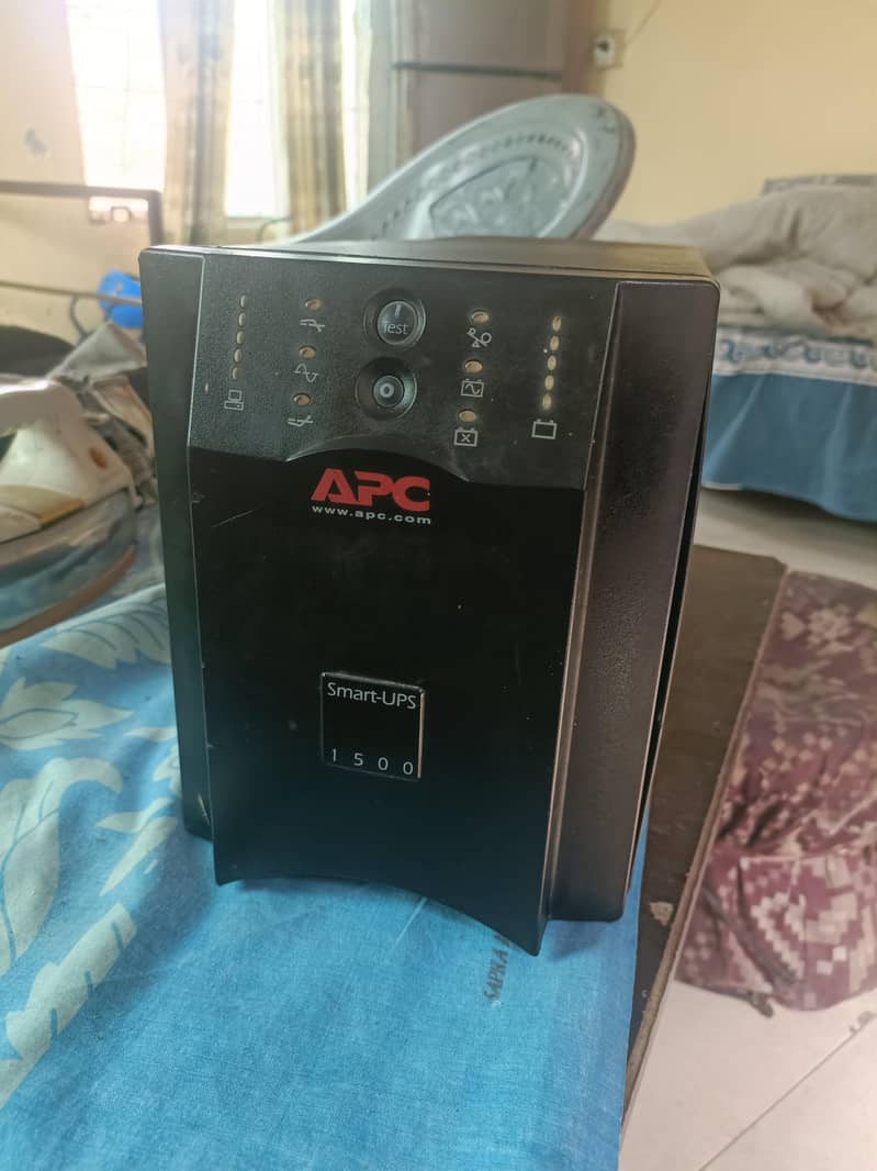 UPS APC 1