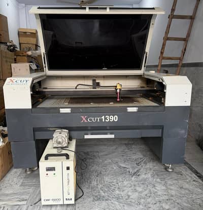 CNC laser Cutting and engraving machin