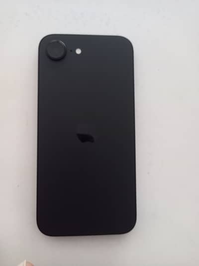 Apple iPhone 16e