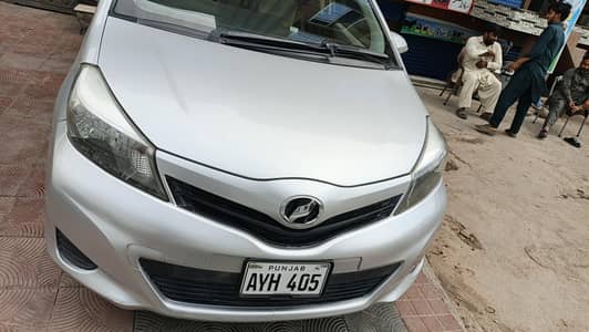 Toyota Vitz 2013