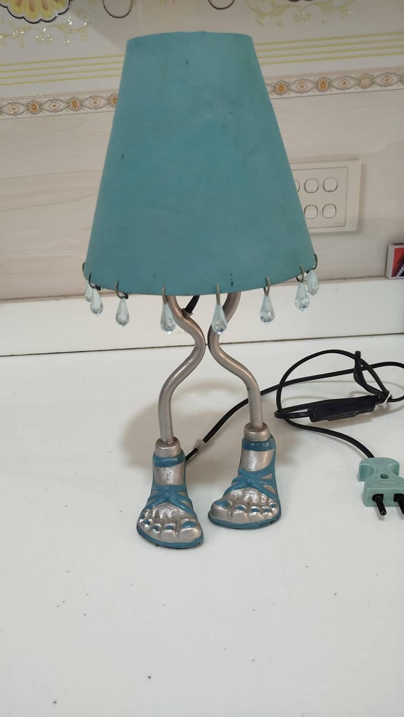Wired Table Lamp 0