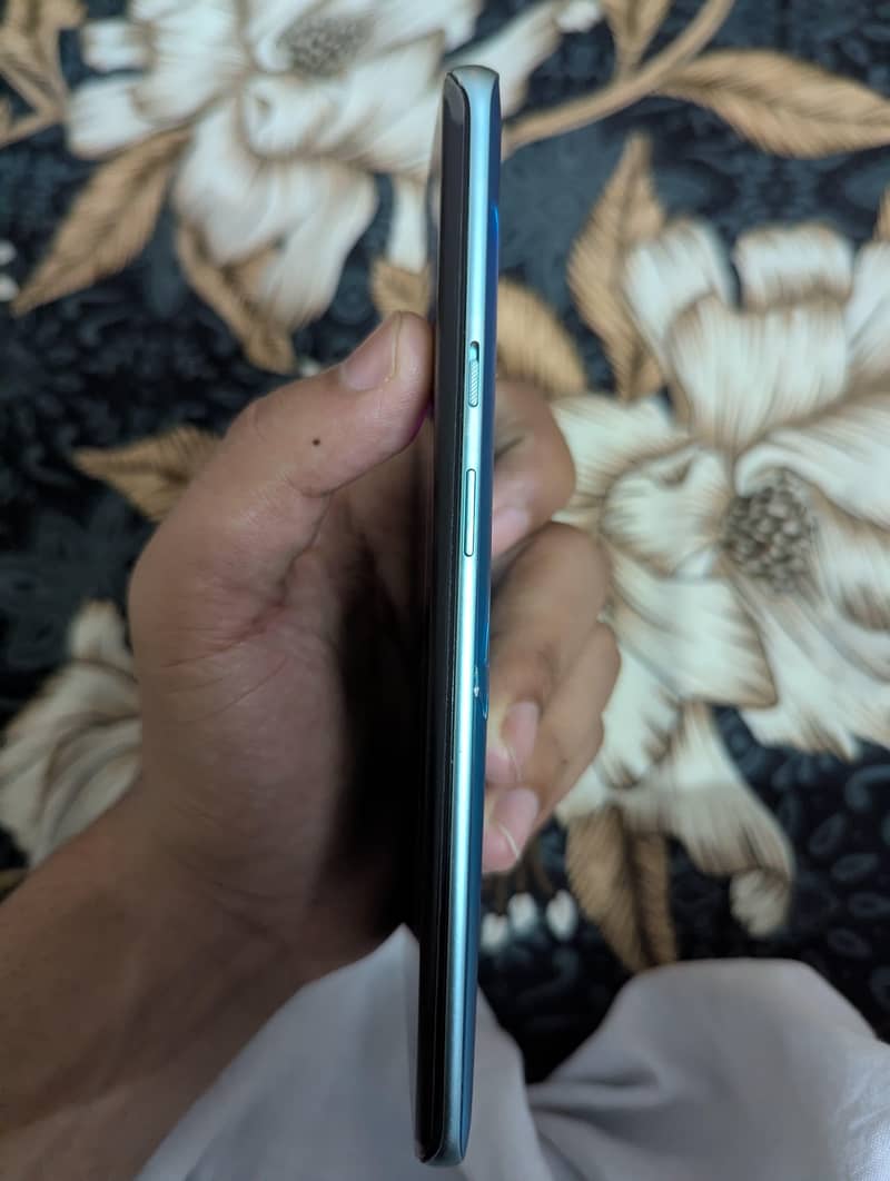 One Plus 8 Pro 5