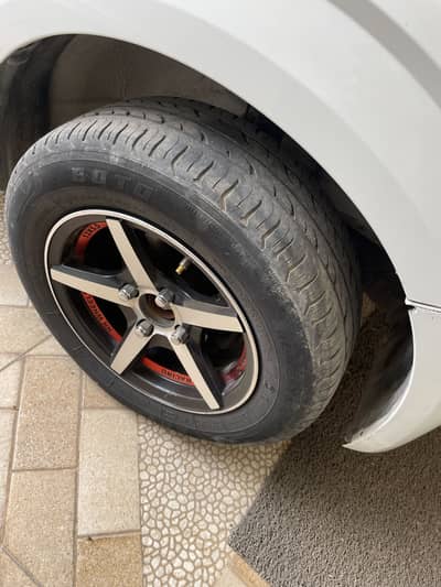suzuki alto 4 rims and tyers 13.5 inches