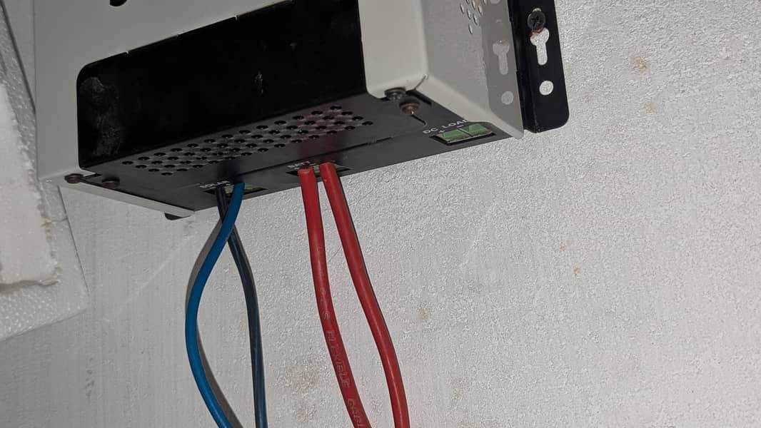 simtek MPPT DC king model 2