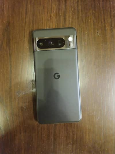 Google Pixel 8 Pro 12/128gb mint condition obsidian color
