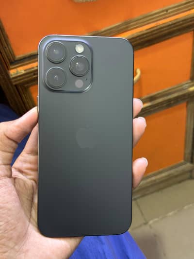 Iphone 15 pro Max Only box cabel nai ha