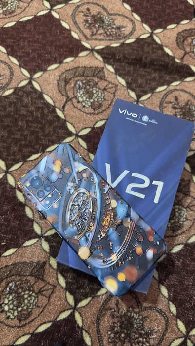 Vivo V21