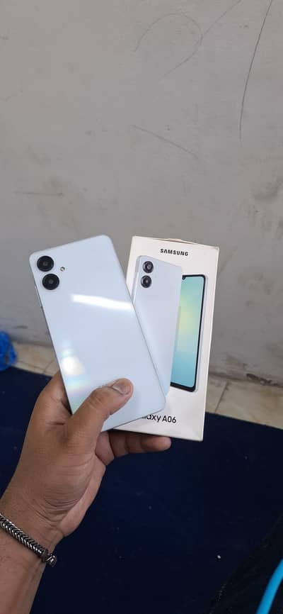 Samsung Mobile A06 4gb 64gb