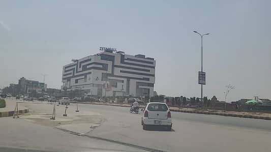 Ultra Luxury Apartment ready to move on 50% down payment. Located at Zeta 1, Right Infront of Giga Mall main GT Road. Dem 3.68 Cr.