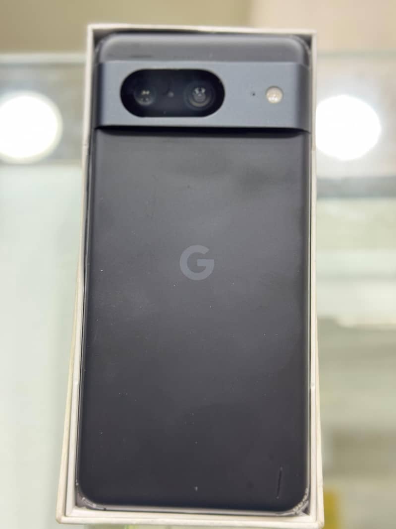 Google Pixel 8 0
