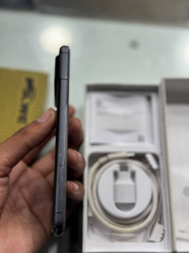Google Pixel 8 7