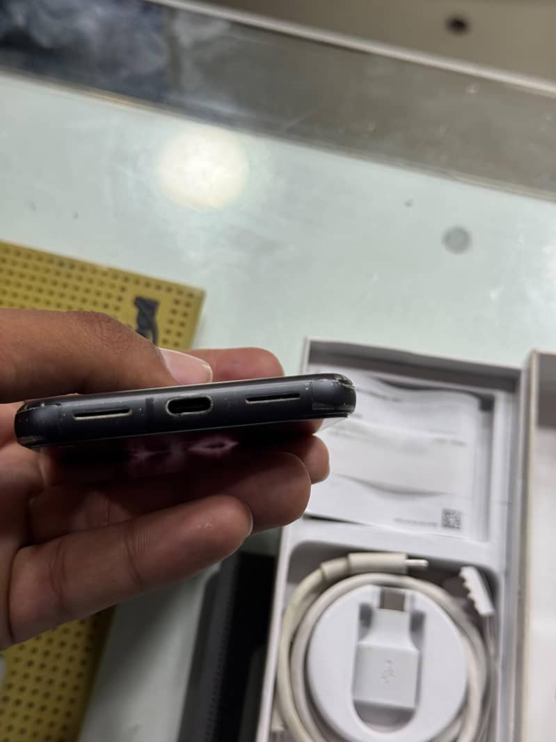 Google Pixel 8 8
