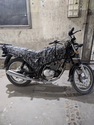 Suzuki GS 150