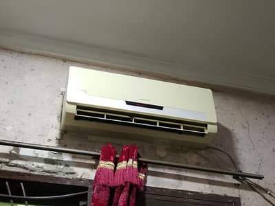 1 ton kenwood split ac