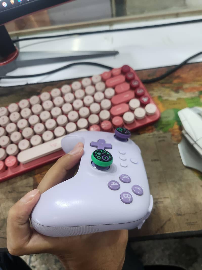 8 BitDo Wireless Gaming Controller 4
