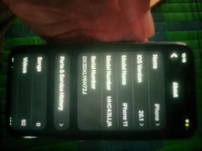 Apple iPhone 11