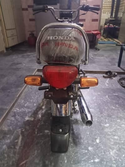 all ok good condition 03004044521