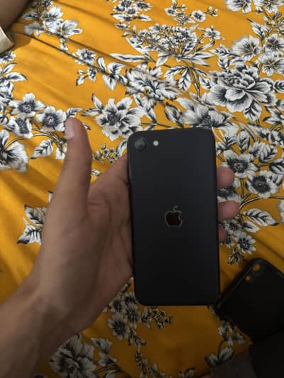 Apple iPhone SE Factory unlocked mdm