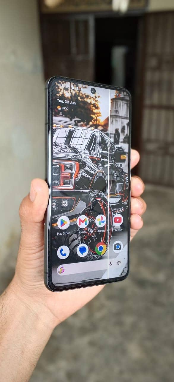 Google Pixel 8 5