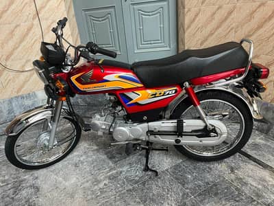 Honda Cd70 1st owner Total Genuiene