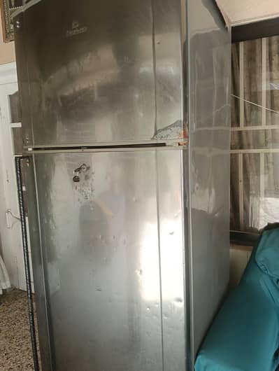 Dawlance fridge big size