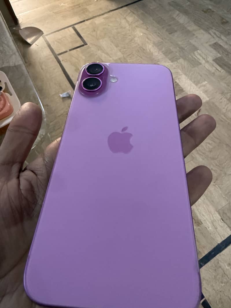 Iphone 16 plus 5