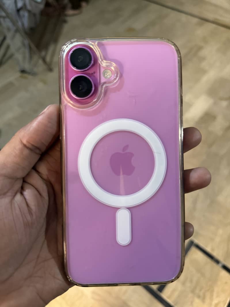 Iphone 16 plus 8