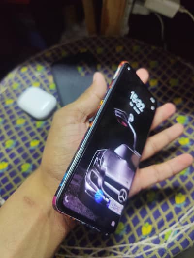 Vivo V17