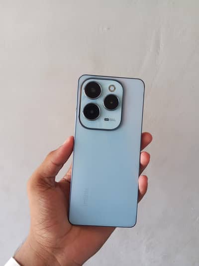 Infinix Hot 40 Pro
