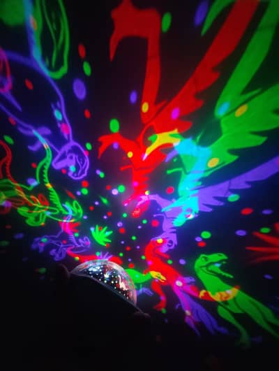 Dino projector lamp