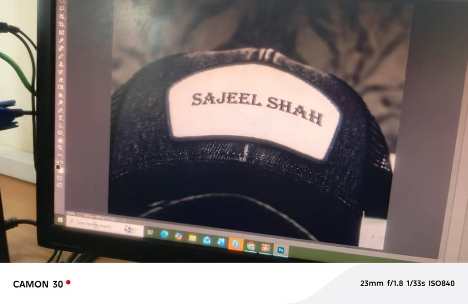 Professional graphics designer here 10