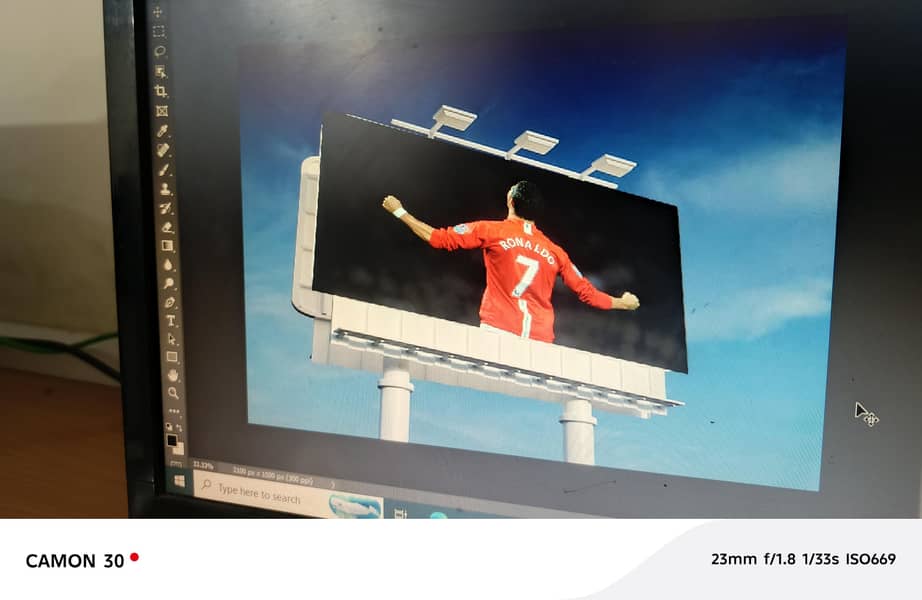 Professional graphics designer here 16