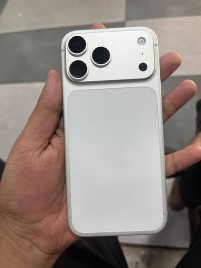 Apple iPhone 17 Pro Max non pta fu