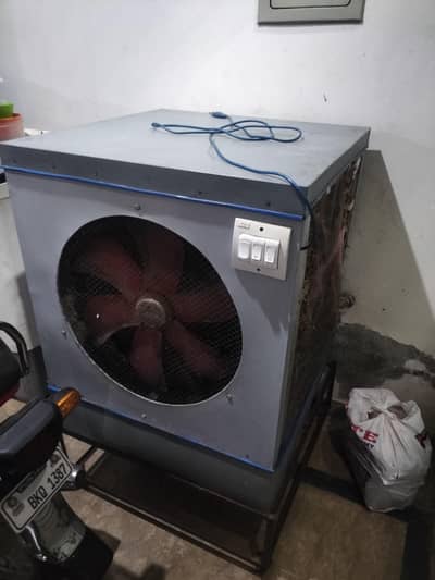 Lahorei cooler