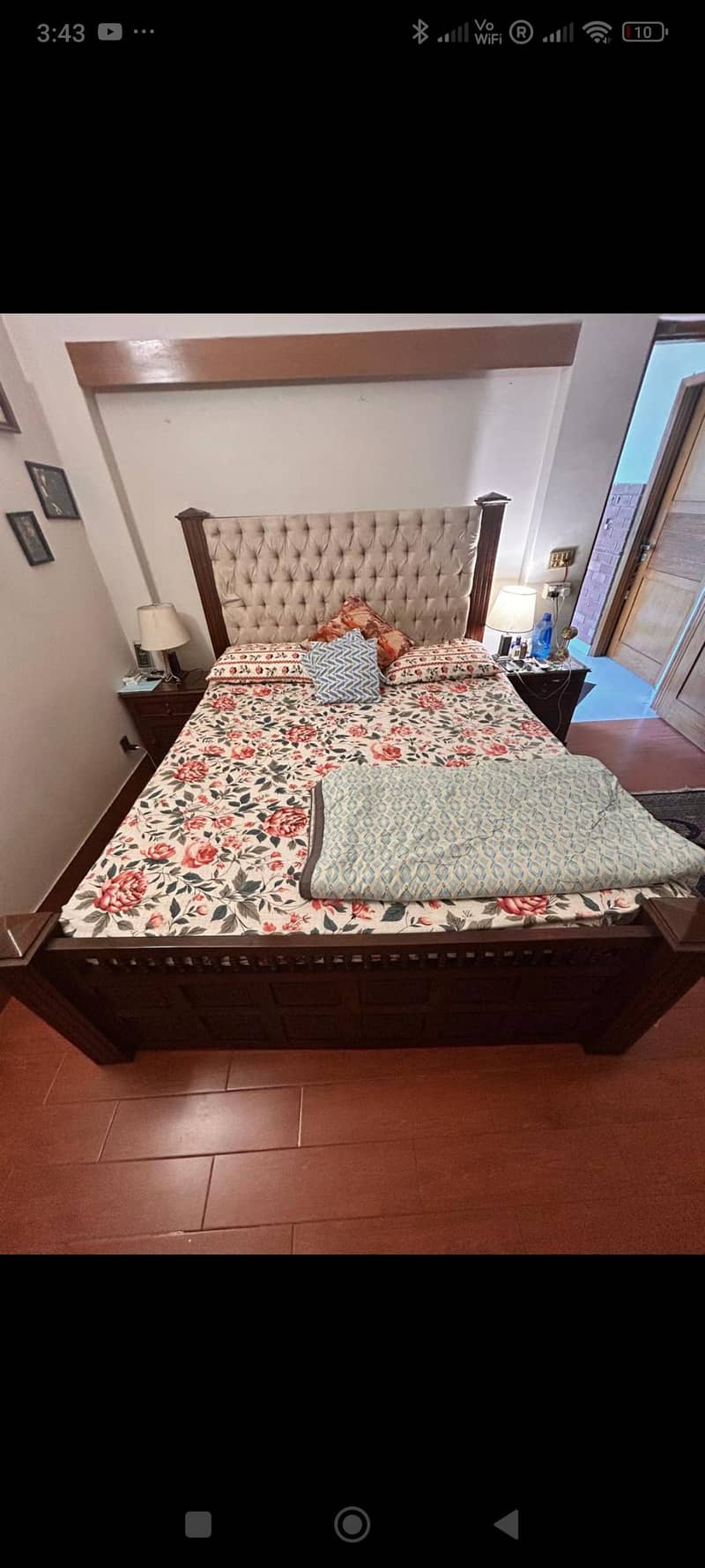 solid wooden bed 1