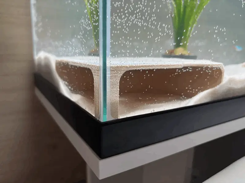 Aquarium Corner Cave — photo 7