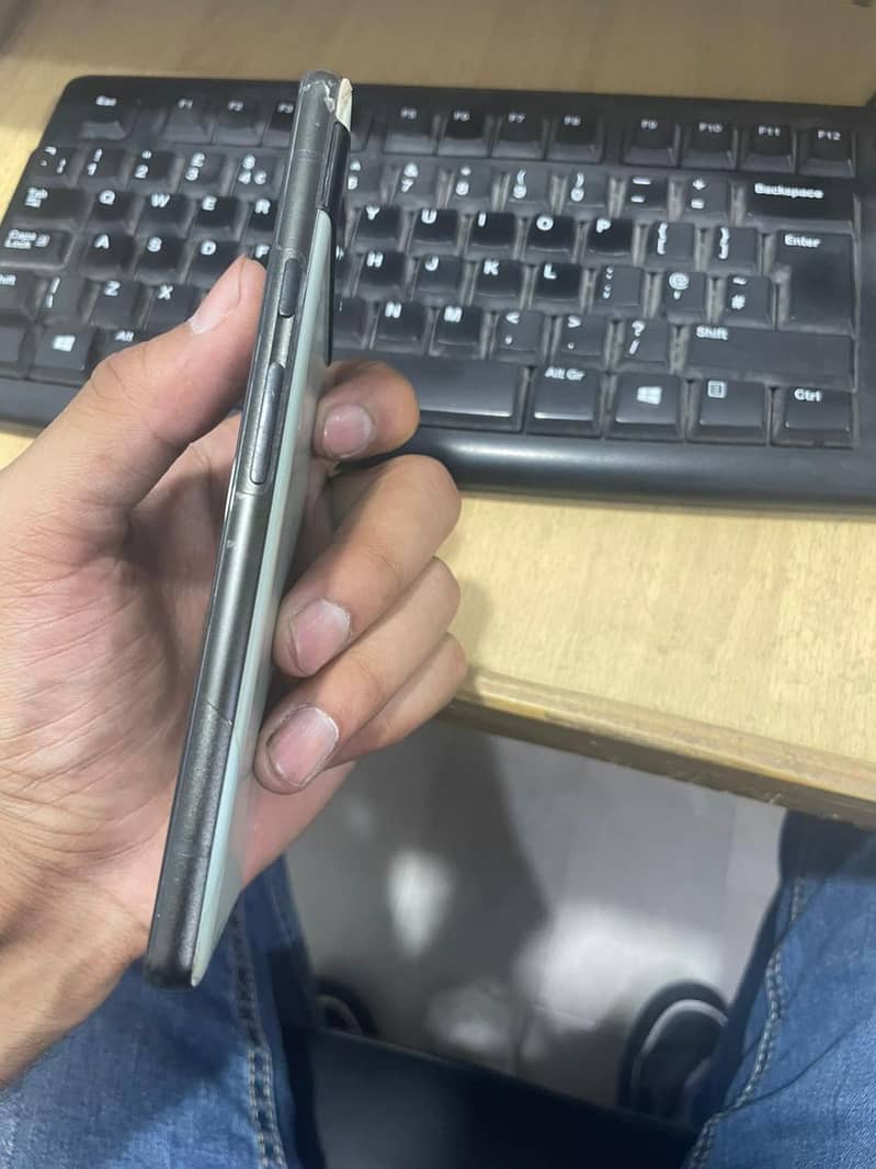 Google Pixel 6a 1