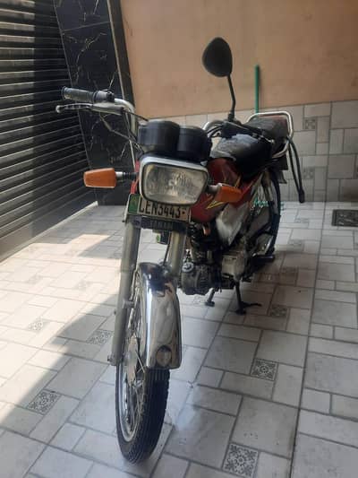 Yamaha Junoon 2010 model