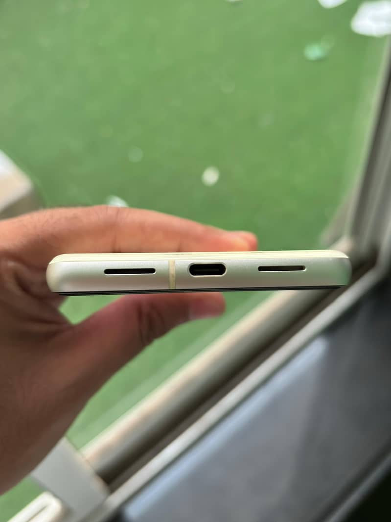 Google Pixel 7 5