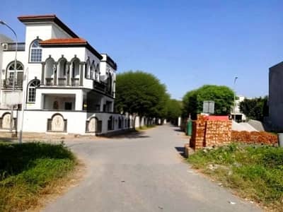 Plot No-603 Block D - 5 Marla Plot On Top Location of Phase 9 Town DHA Lahore For Urgent Sale