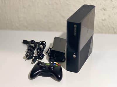 XBOX 360 ULTRA SLIM JAILBREAK 20+ games all saman
