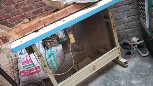 servo motor table stand