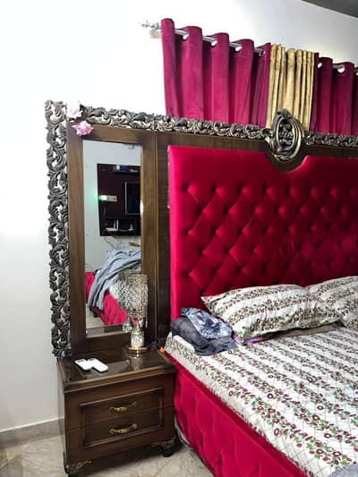 King size bed available