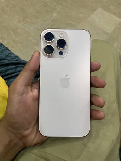 Apple iPhone 16 Pro Max